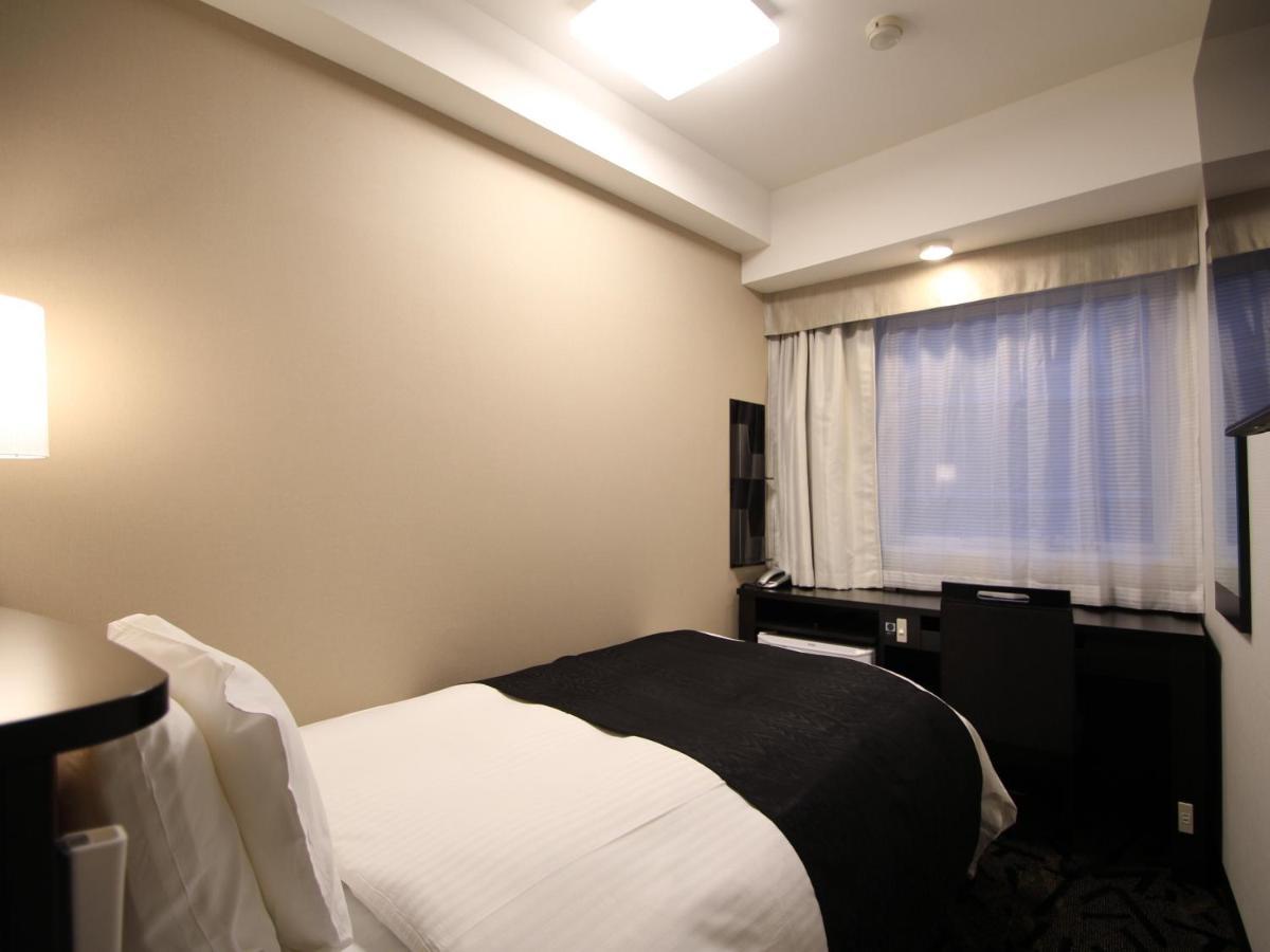 Apa Hotel Toyama Ekimae Экстерьер фото