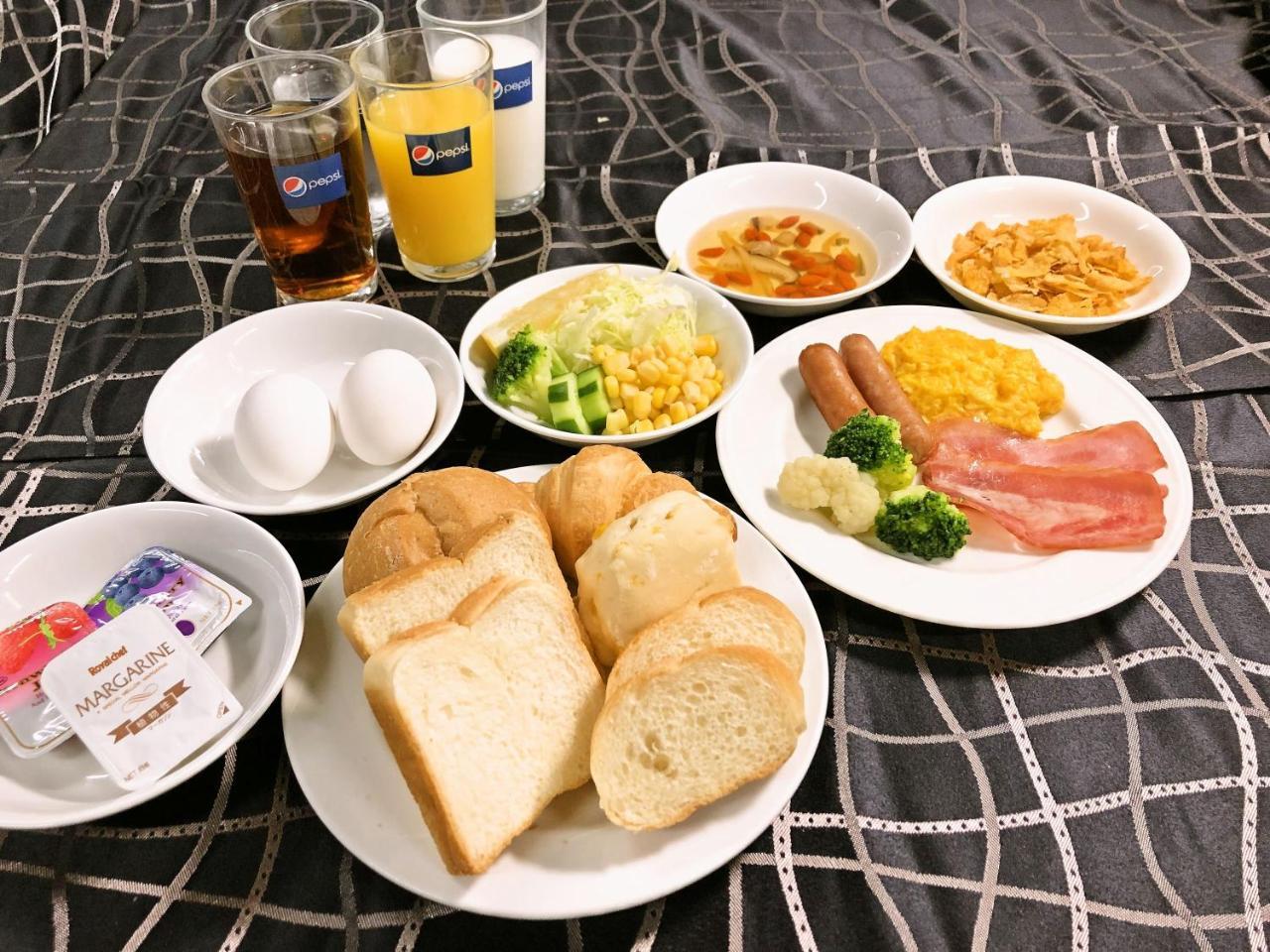 Apa Hotel Toyama Ekimae Экстерьер фото